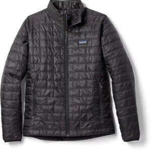 Patagonia women’s nano puff jacket - size M